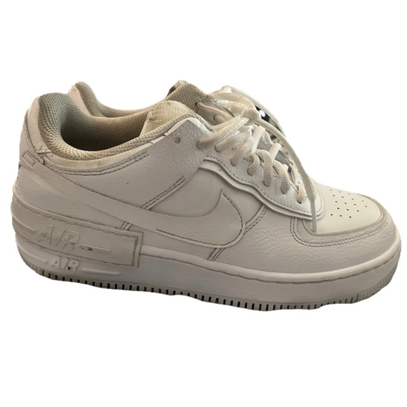 Nike Mens White Air Force One AF1 Shoes 10 Minimal Creasing Fair Condition - Picture 3 of 10